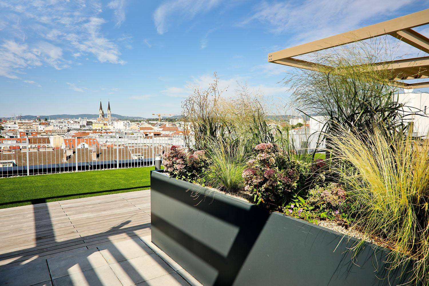 Allgemeine Dachterrasse