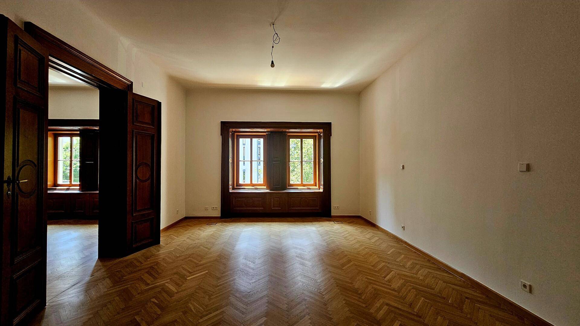 Büro (5)
