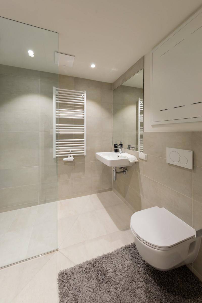 BEISPIEL Badezimmer