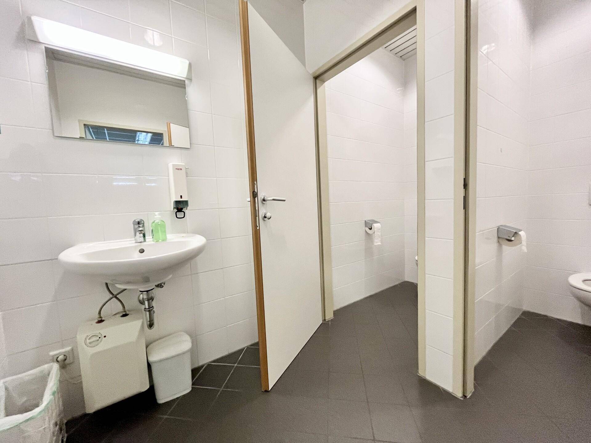 WC