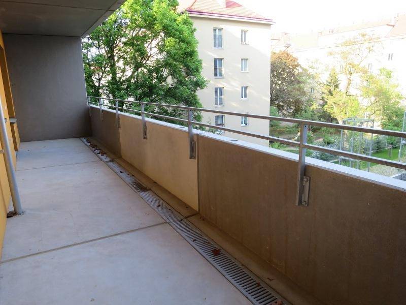 Loggia1