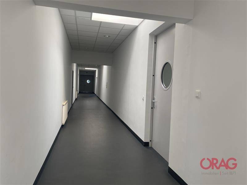 Büro (4)