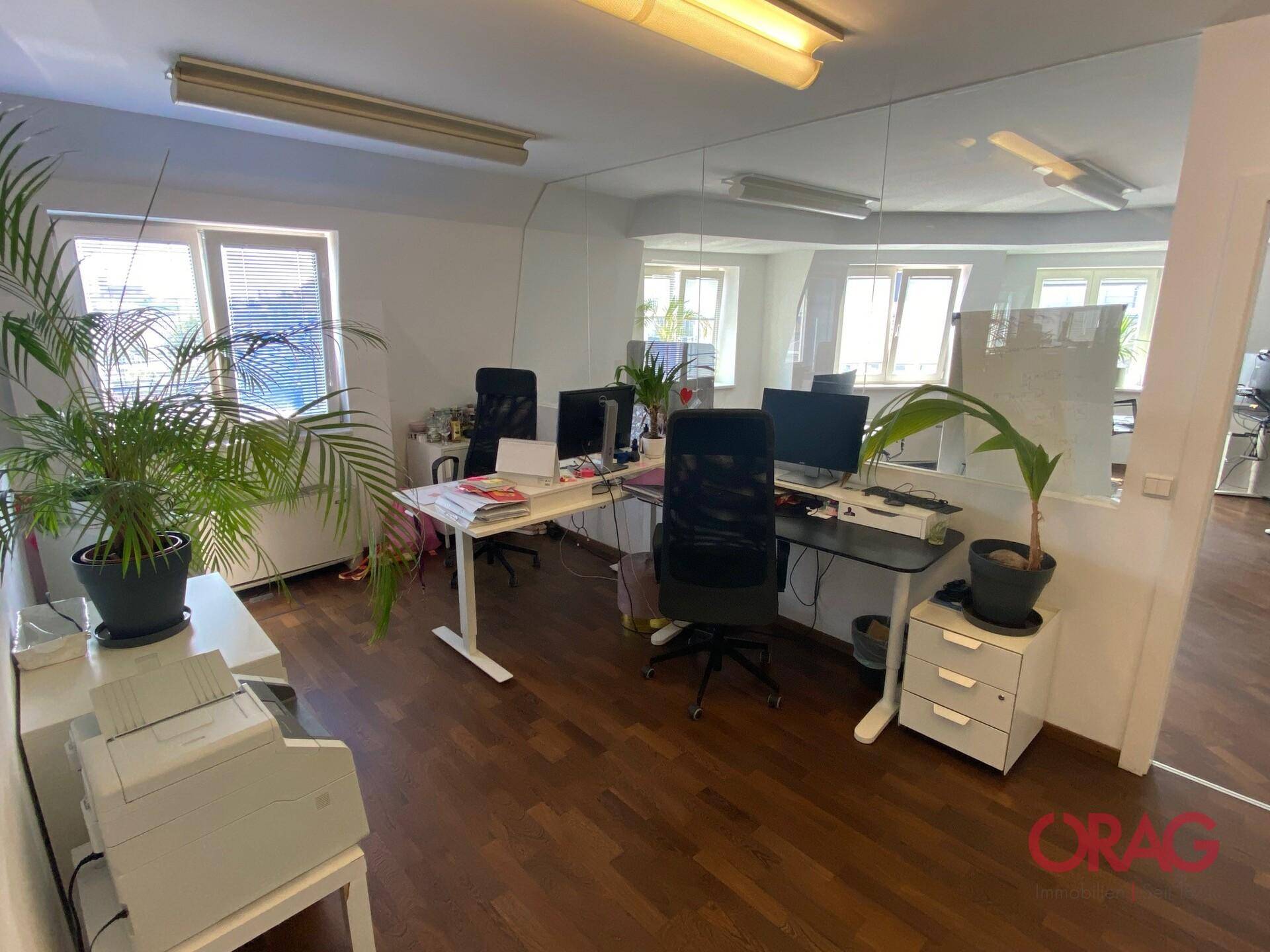 Büro Top 10-11