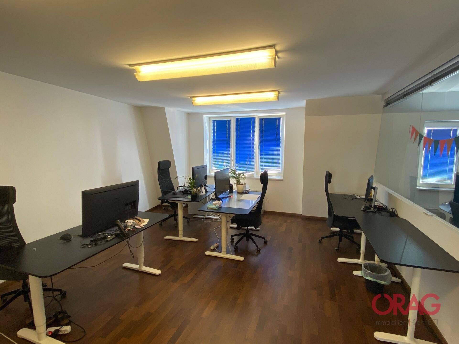Büro