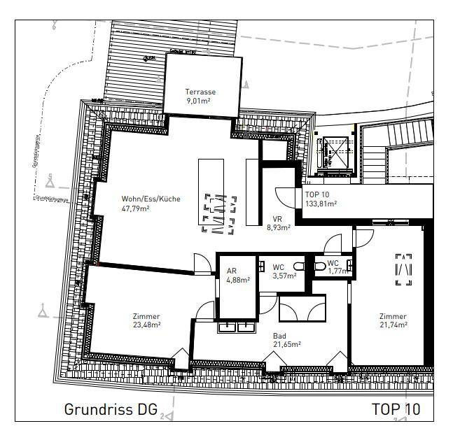 Grundriss des Dachgeschosses mit offenem Wohn-/Essbereich, Küche, zwei Zimmern und großer Terrasse.