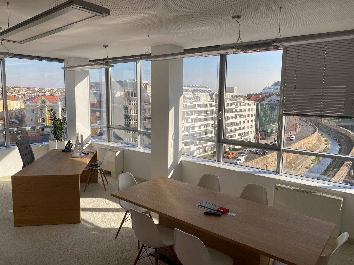 Büro