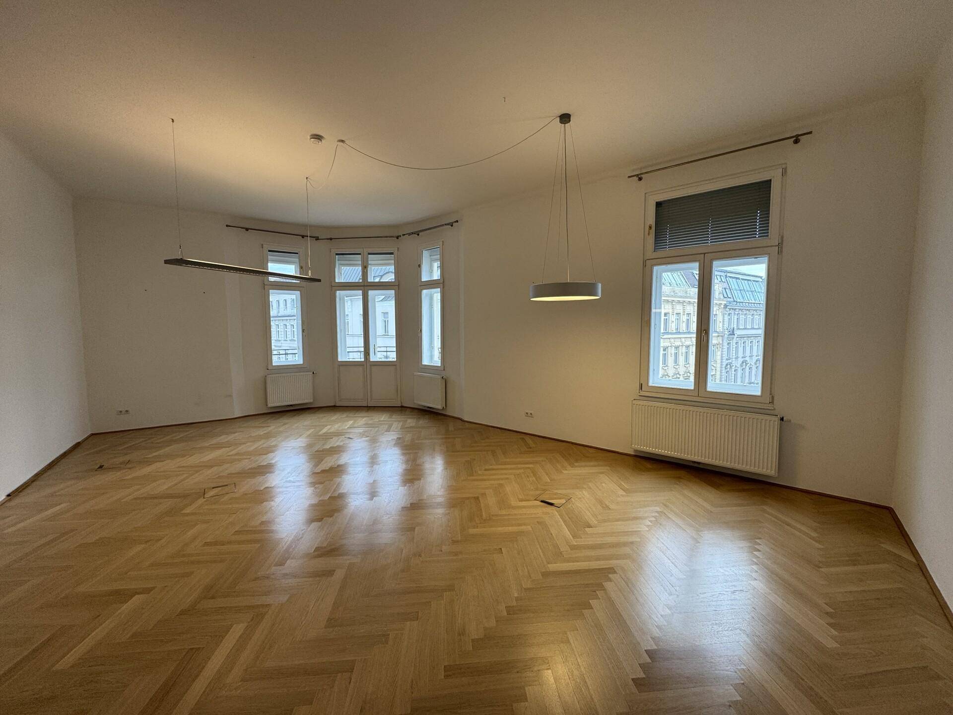 Beispielfoto Büro