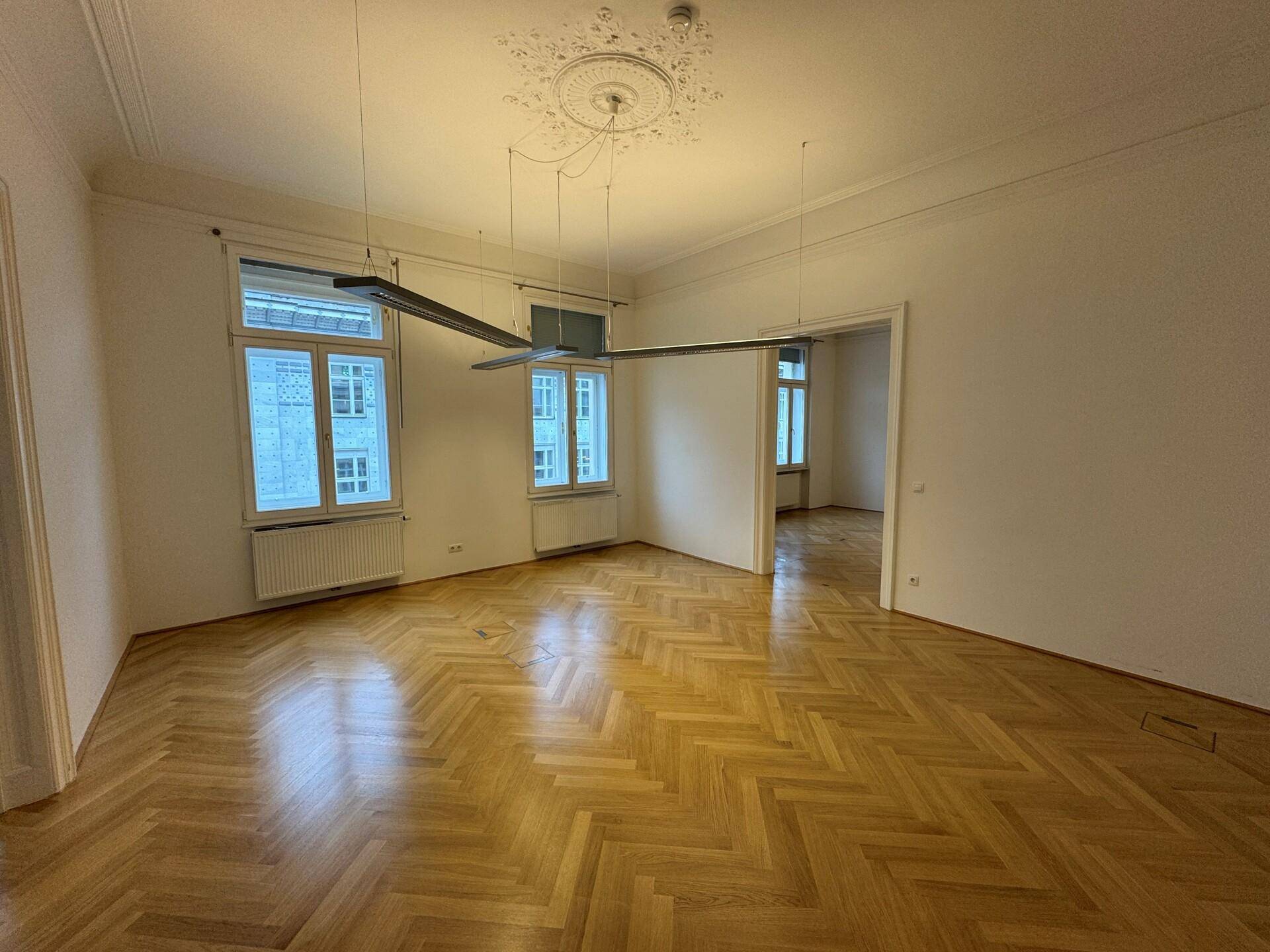 Beispielfoto Büro