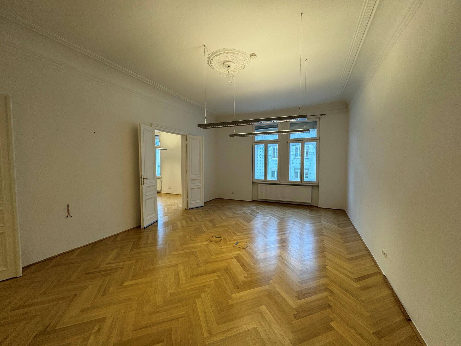 Beispielfoto Büro
