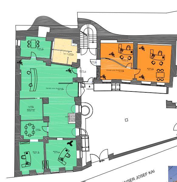 Detaillierter Grundriss des Erdgeschosses mit verschiedenen Bürobereichen und Eingang.