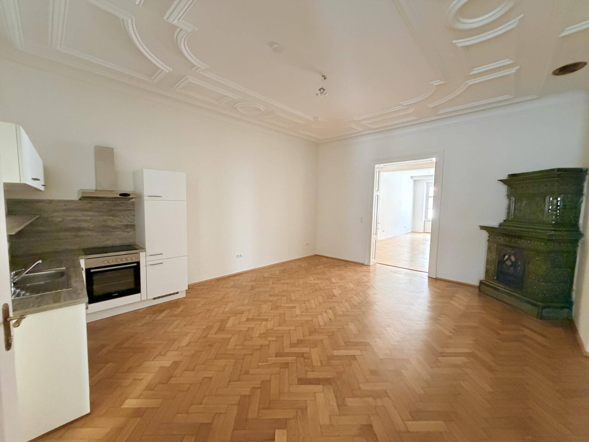 Elegantes Altbaubüro ca. 115 m² mit Lift - im Herzen von Graz - zu mieten - Ansicht 2