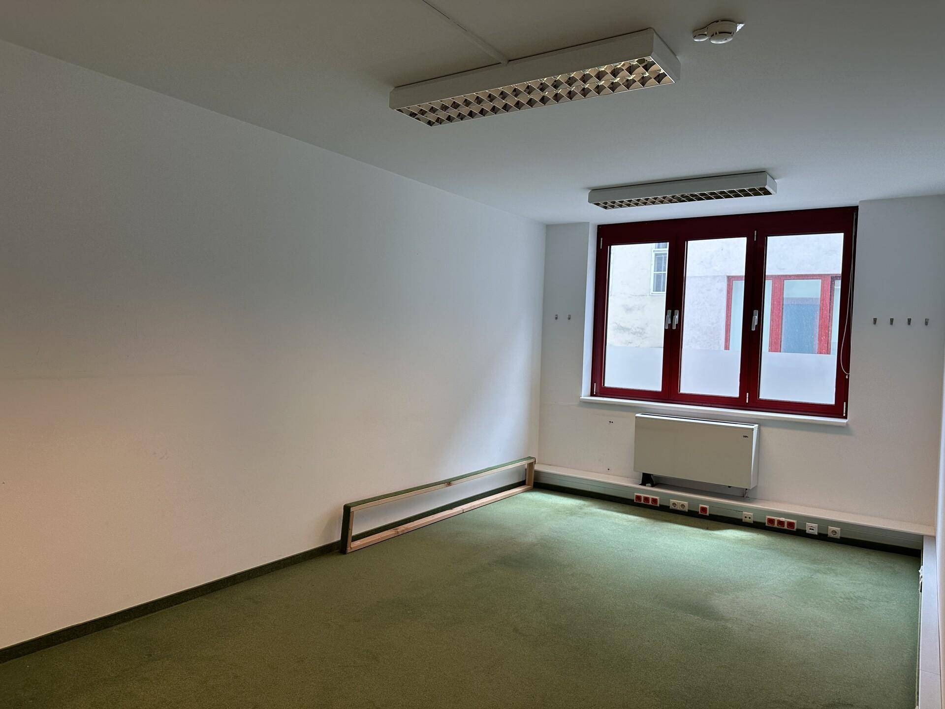 Büro Top 42b
