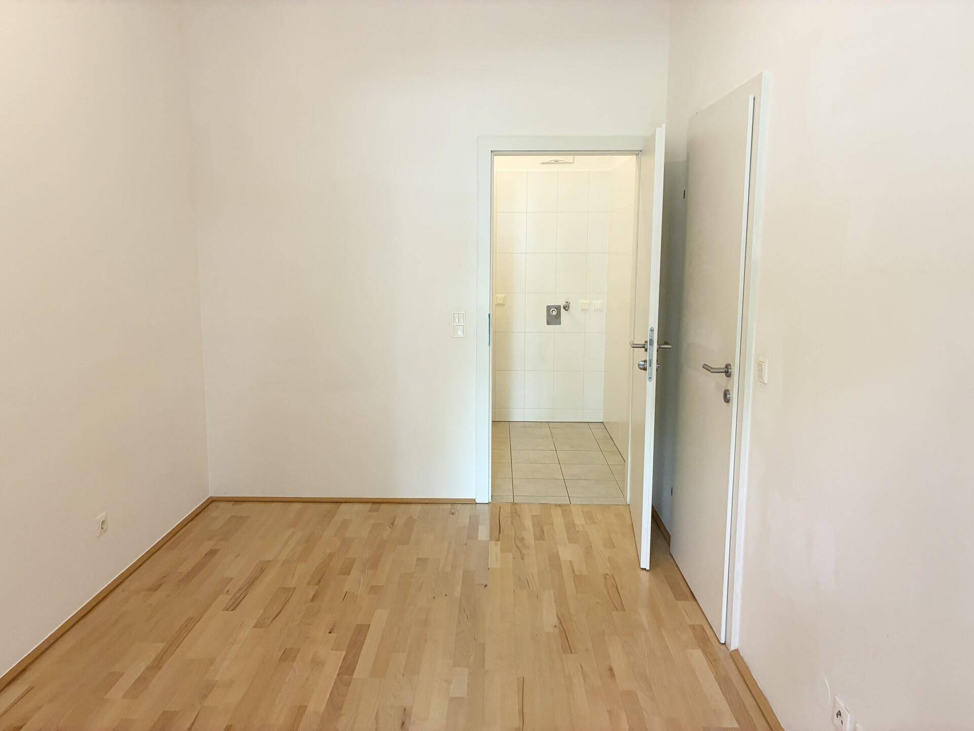 Moderne 2-Zimmer-Wohnung mit Balkon zu mieten - Ansicht 5