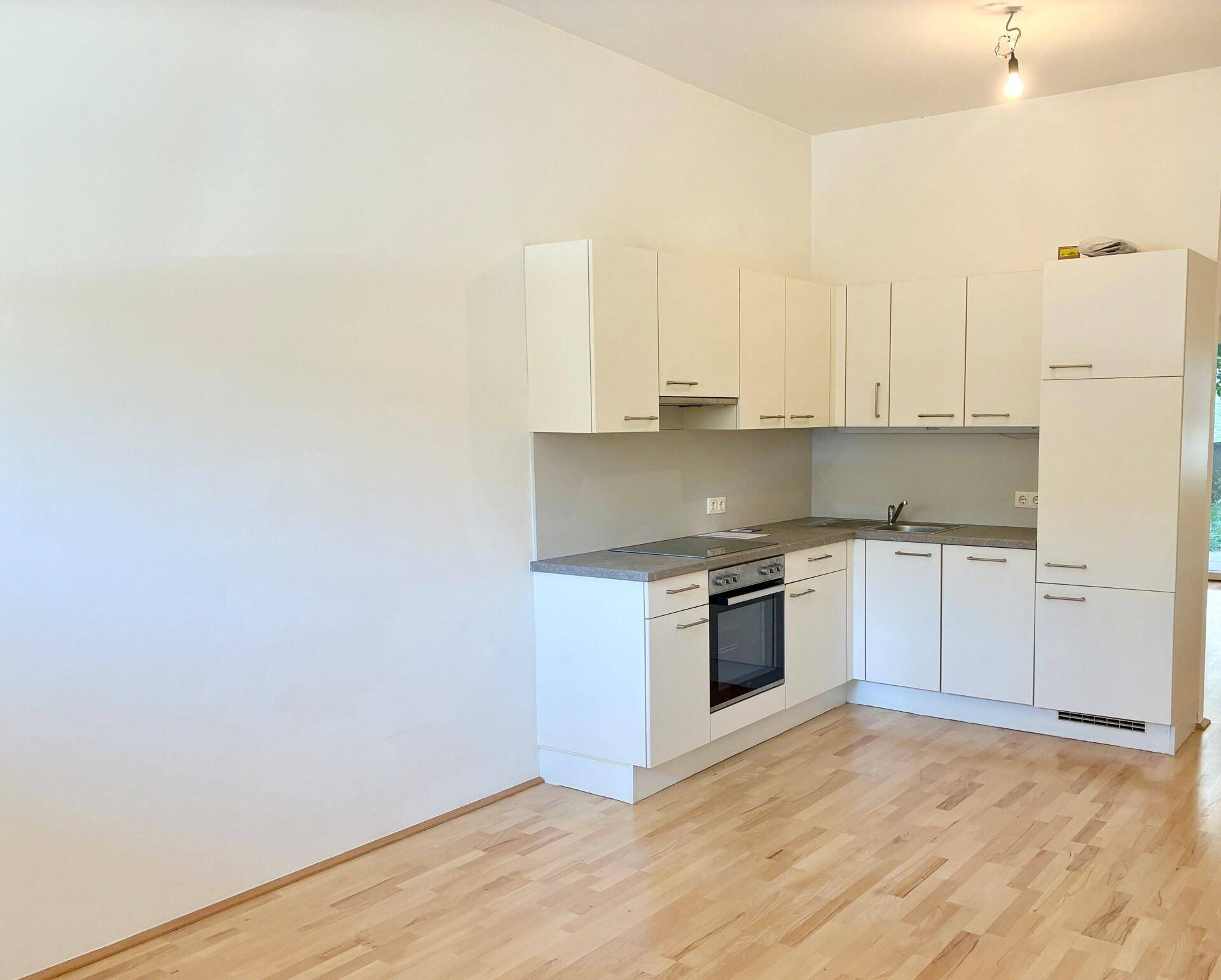 Moderne 2-Zimmer-Wohnung mit Balkon zu mieten - Ansicht 3