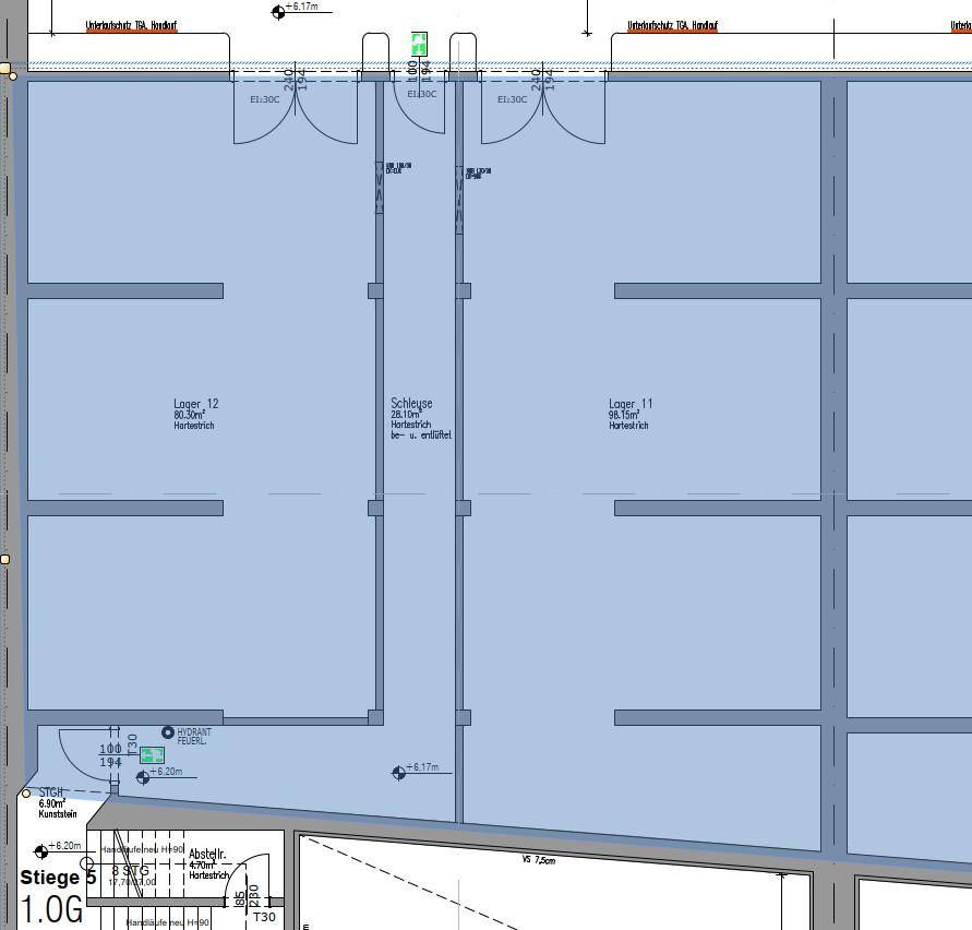 Grundrissplan mit mehreren Lagerräumen und einer Schleuse im Untergeschoss.