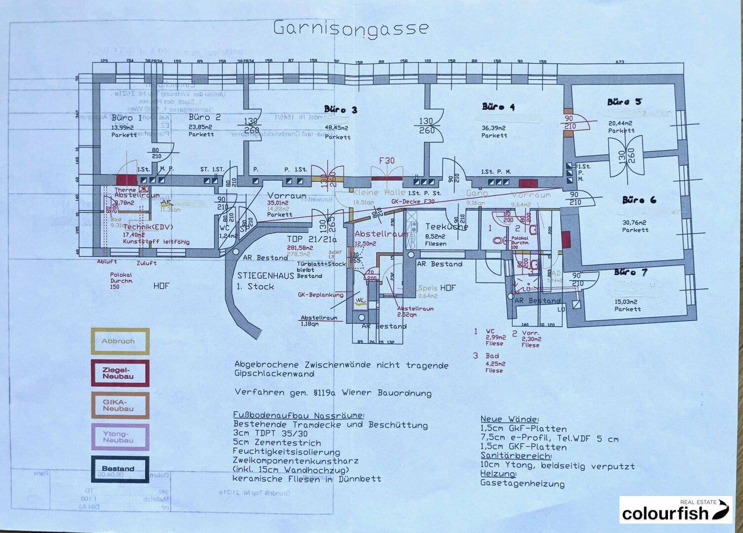 Detaillierter Grundrissplan mit mehreren Büroräumen und Abstellflächen.