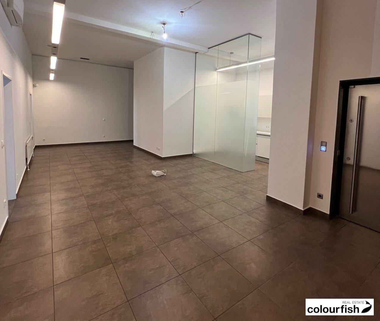 Attraktive Bürofläche mit Balkon nahe Burggarten - Widok 2