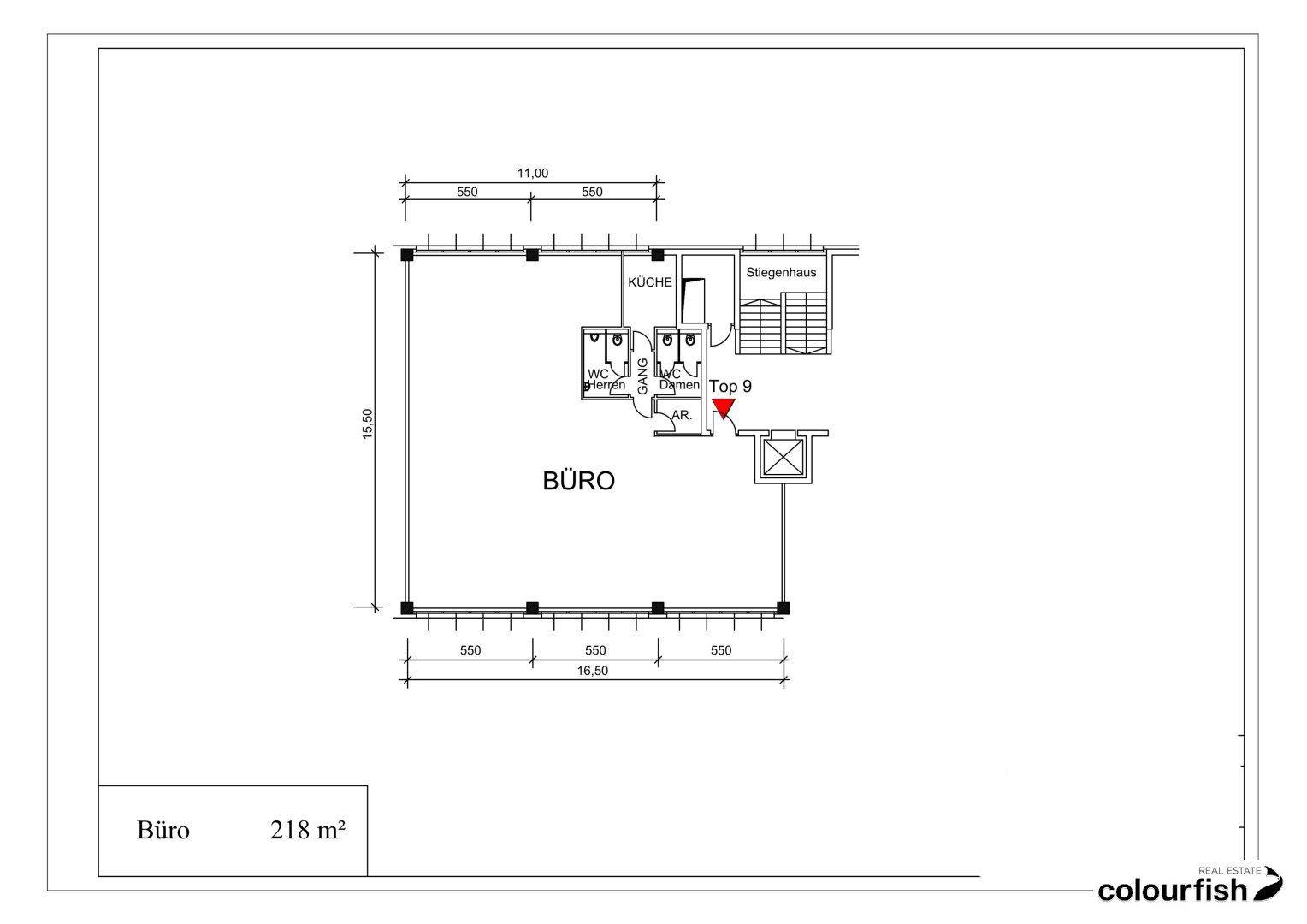 Grundrissplan einer Büroeinheit mit 218 m², inklusive separater Küche, zwei Toiletten und Zugang zum Treppenhaus.