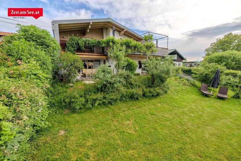 Garten zum Haus