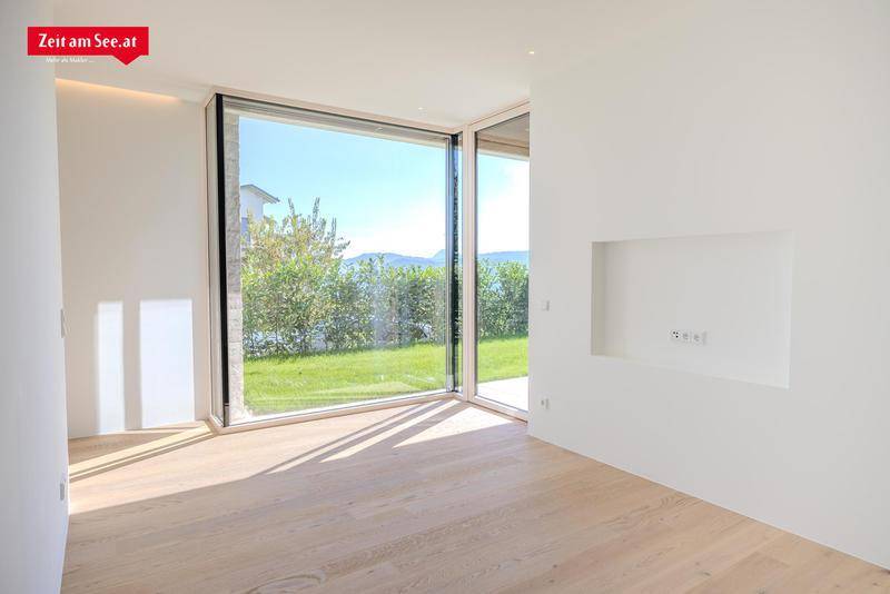 Mastersuite mit Gartenausgang