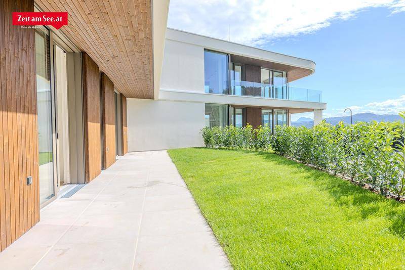 Privater Garten mit Whirlpoolanschluss und Outdoor-Dusche