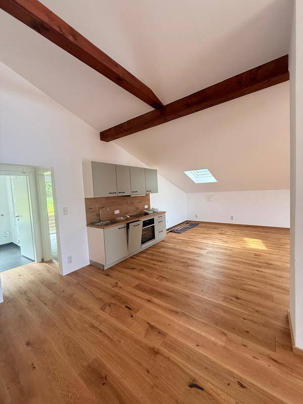 Loft mit Küchenzeile