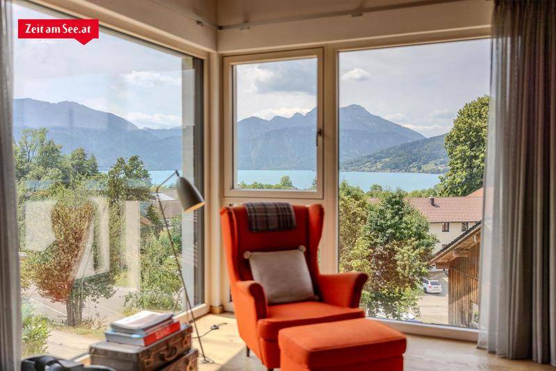 Einfamilienhaus mit Seeblick über dem Attersee! - Mehr