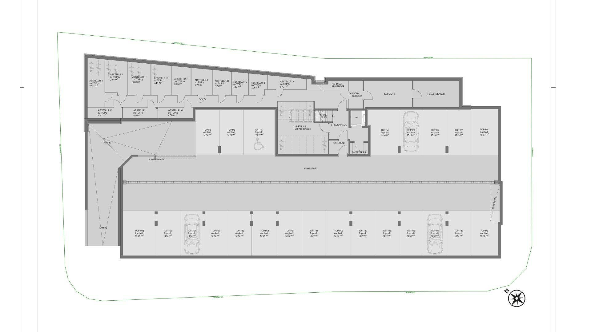 Grundriss der Tiefgarage und Kellerräume mit zahlreichen Stellplätzen und Aufzug.
