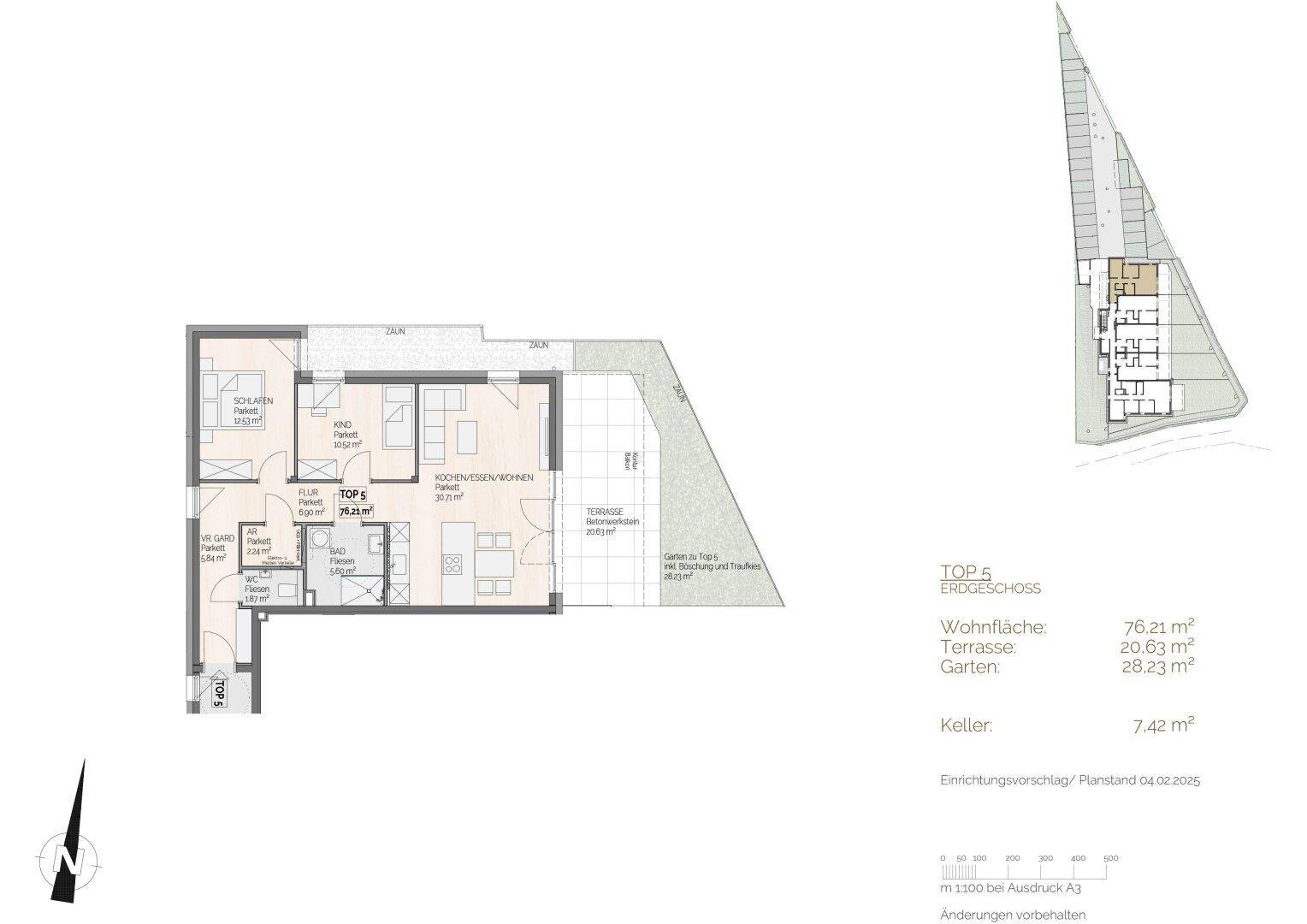 Grundriss einer Erdgeschosswohnung mit offenem Wohnbereich, Terrasse und privatem Gartenanteil.