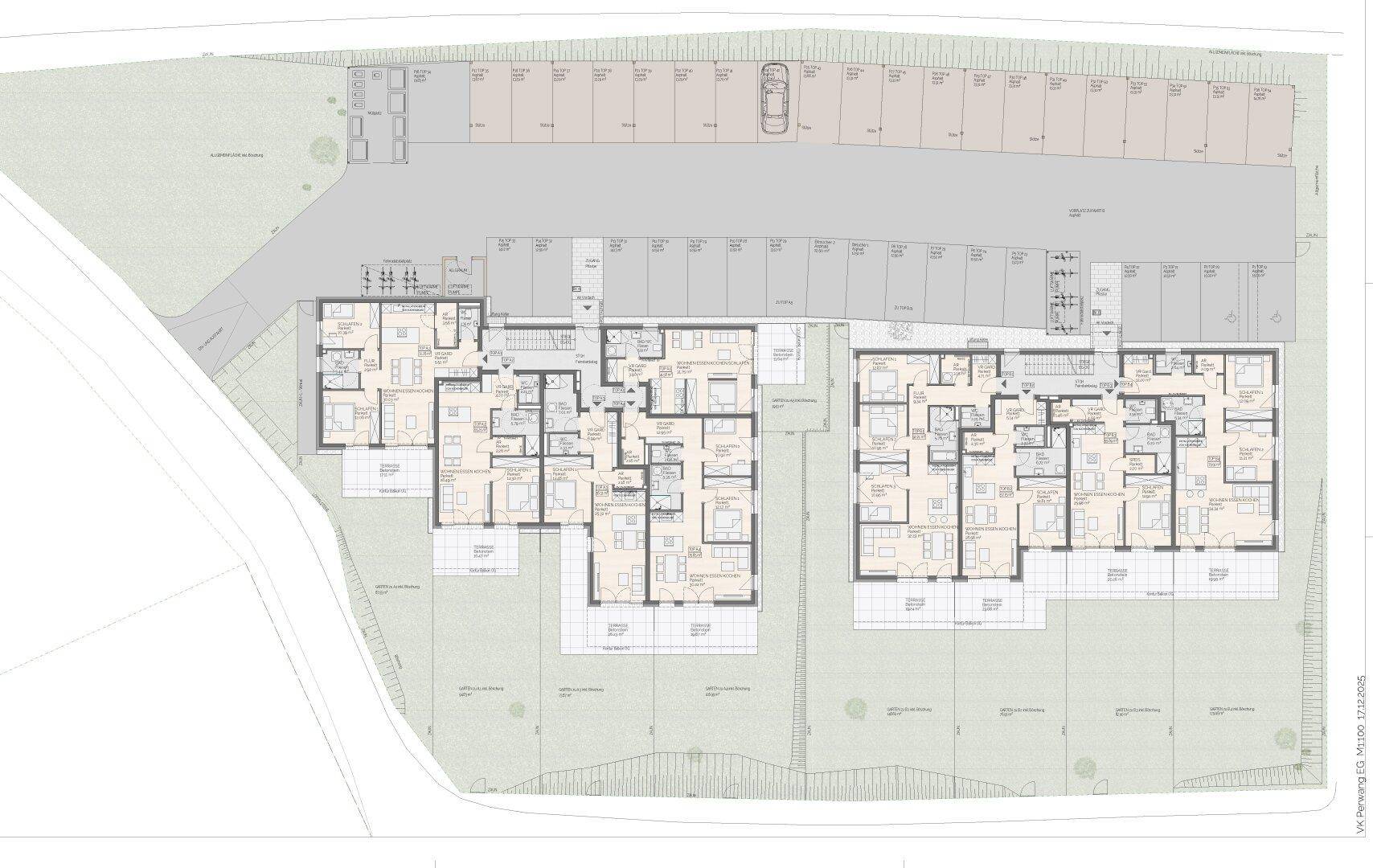 Übersichts-Grundrissplan eines Neubauprojekts mit mehreren Wohneinheiten, privaten Gärten und zahlreichen Außenstellplätzen.