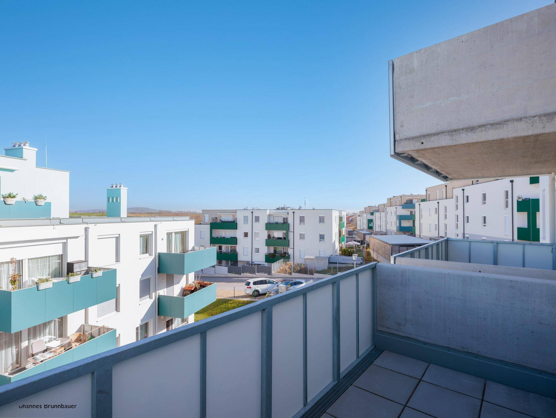 8m² Balkon und 3 Zimmer auf ca. 80m² Wohnfläche - Ansicht 4