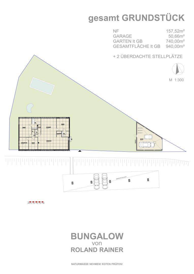 Gesamtgrundstücksplan mit Bungalow, Garage, Pool und Außenanlagen.