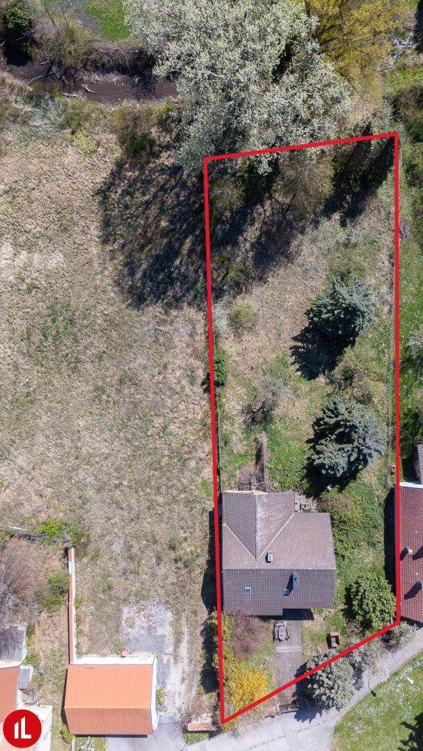 Großzügiges Grundstück (1.845 m²) mit Bestandshaus | Ruhe, Grünlage &amp; Entwicklungspotenzial – pohled 4