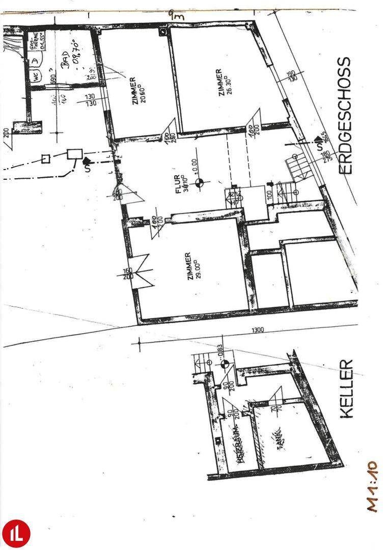 Grundriss des Erdgeschosses und Kellers mit Raumaufteilung und Abmessungen.