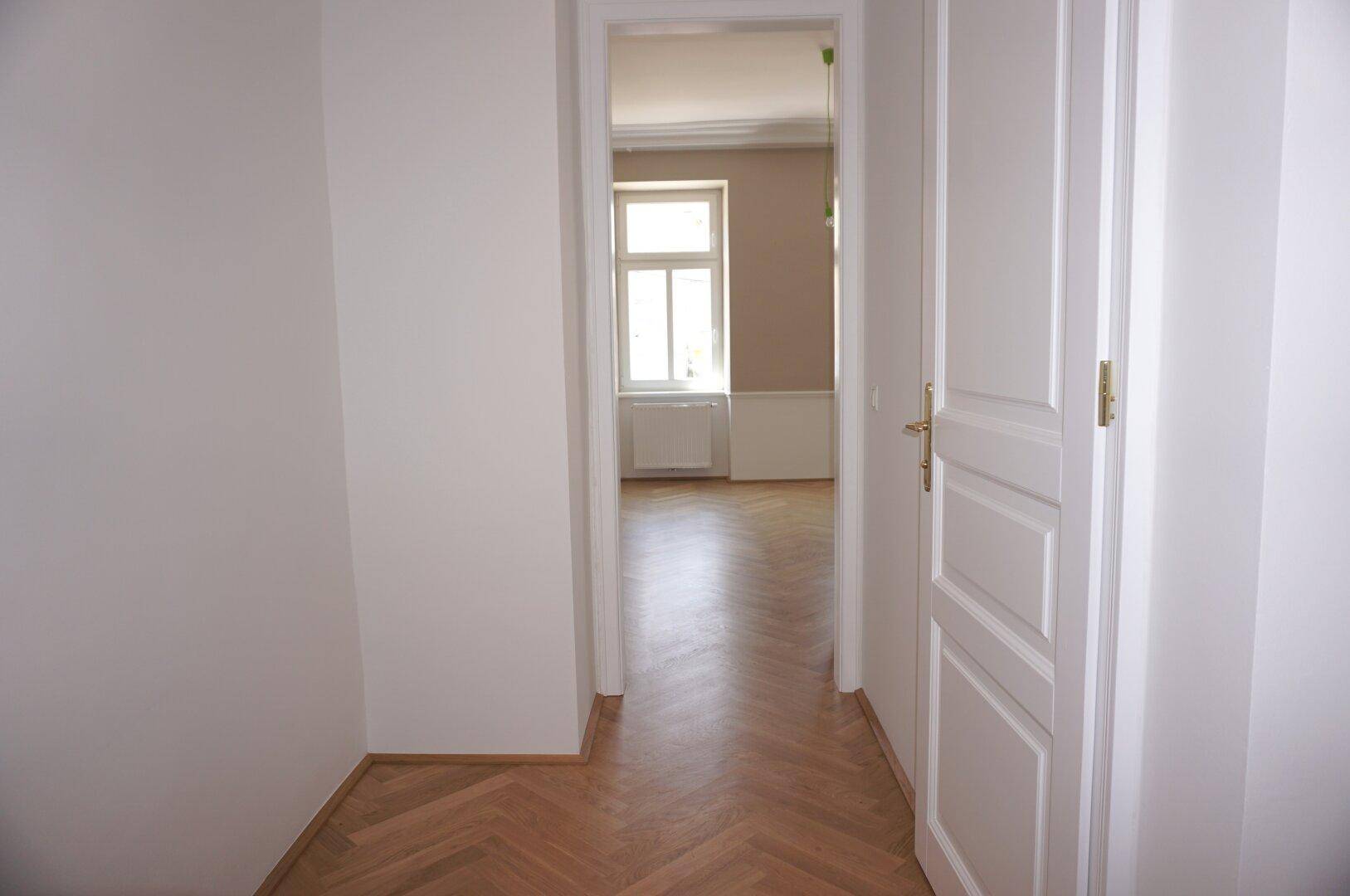 https://pictures.immobilienscout24.de/prod.www.immobilienscout24.at/pictureserver/loadPicture?q=70&id=012.0012000001E3rDV-1730380856-a0504e3030f14332ba0bf49d69b02c03