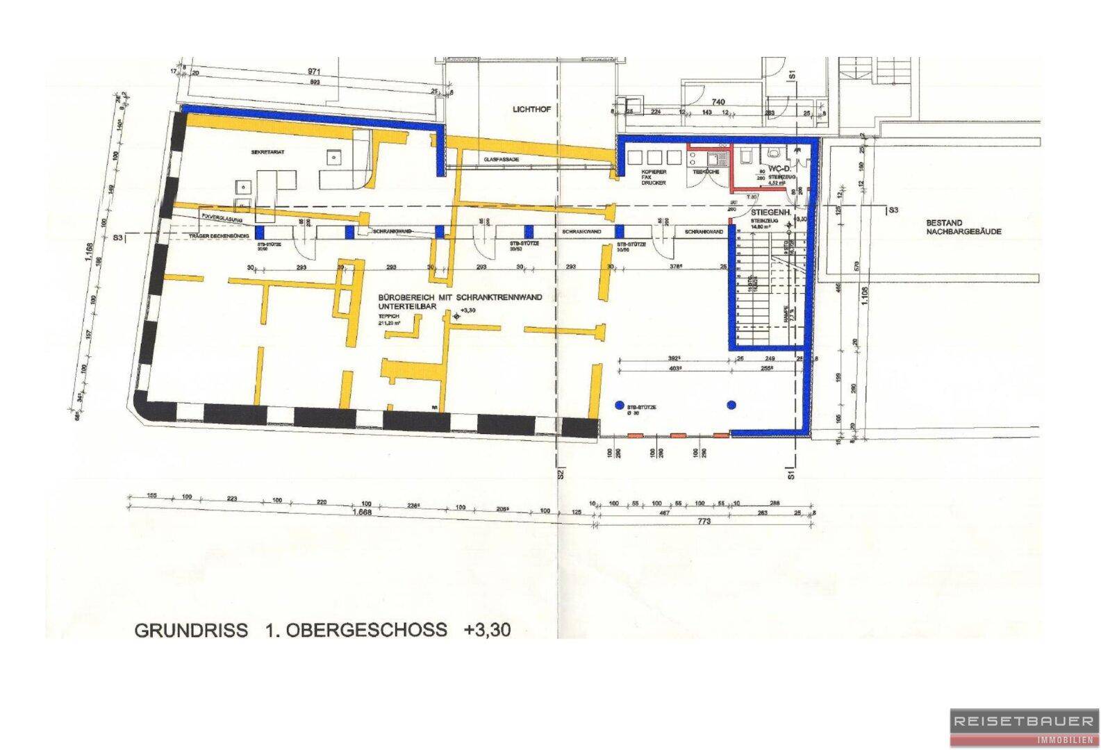 Grundriss des ersten Obergeschosses mit flexiblen Bürobereichen, Treppenhaus und Toiletten.