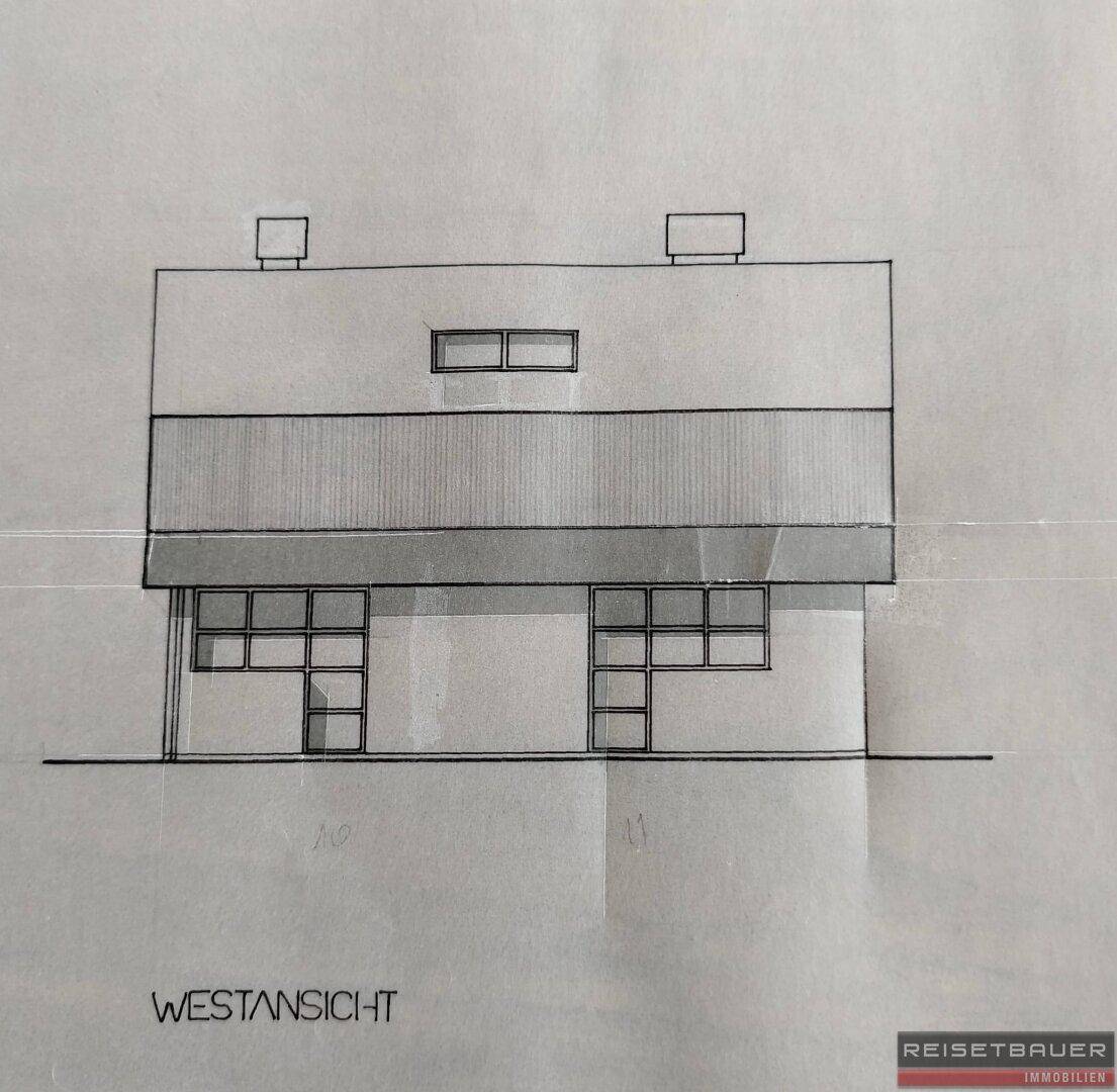 Architektonische Zeichnung der Westansicht eines modernen Gebäudes mit Flachdach und großen Fenstern.