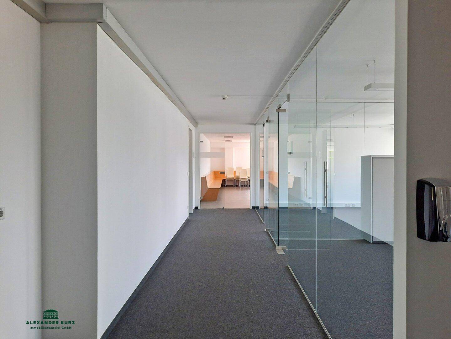Großzügige Bürofläche, Immobilien-Kurz-Salzburg