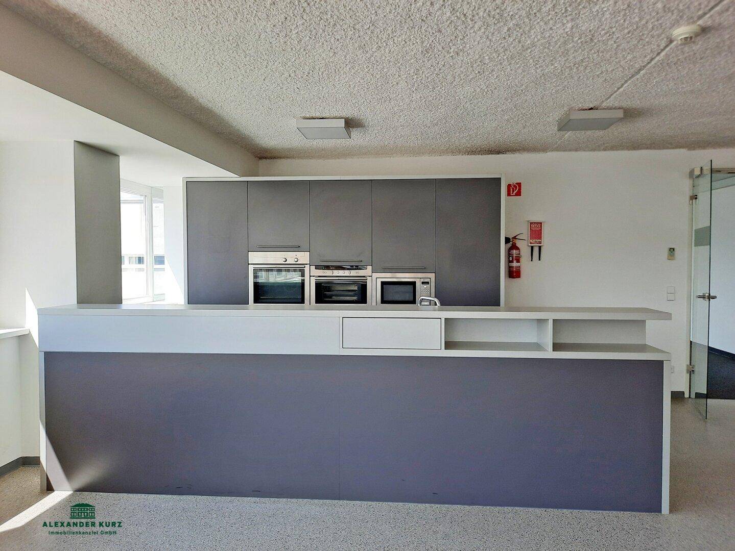 Großzügige Bürofläche, Immobilien-Kurz-Salzburg