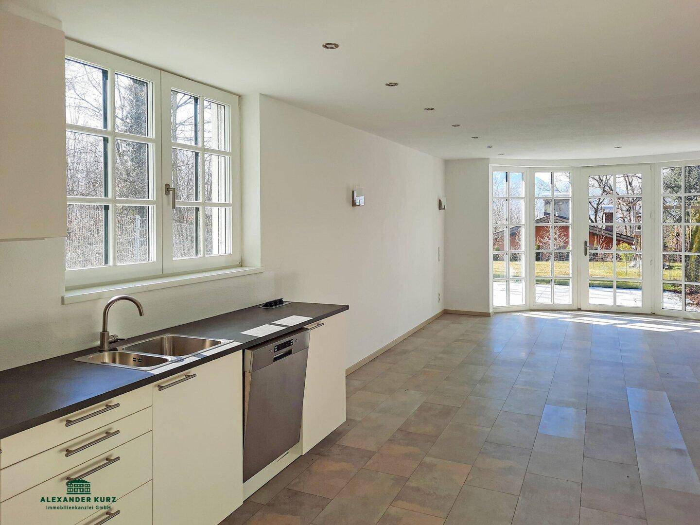Exklusives Eckreihenhaus mit Panoramablick – pohled 3