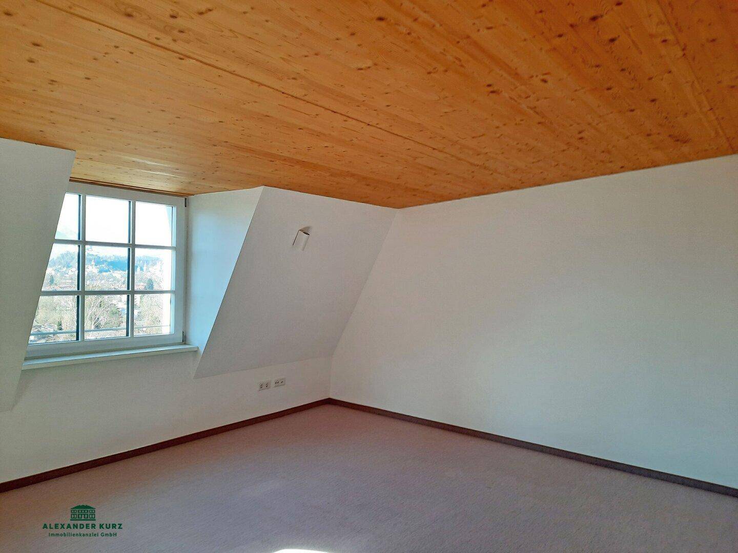 Exklusives Eckreihenhaus mit Panoramablick – pohled 6
