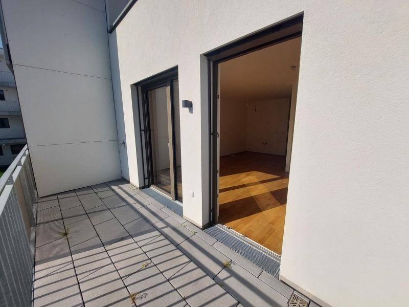 10_Balkon_rechts