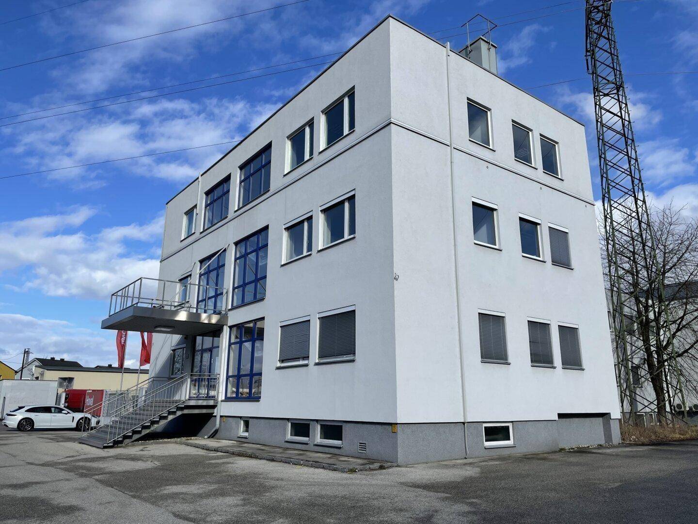 Moderne Büroflächen in St. Martin/Traun mit Archiv/Lagermöglichkeit - kleinere Flächen auf Anfrage - Ansicht 3