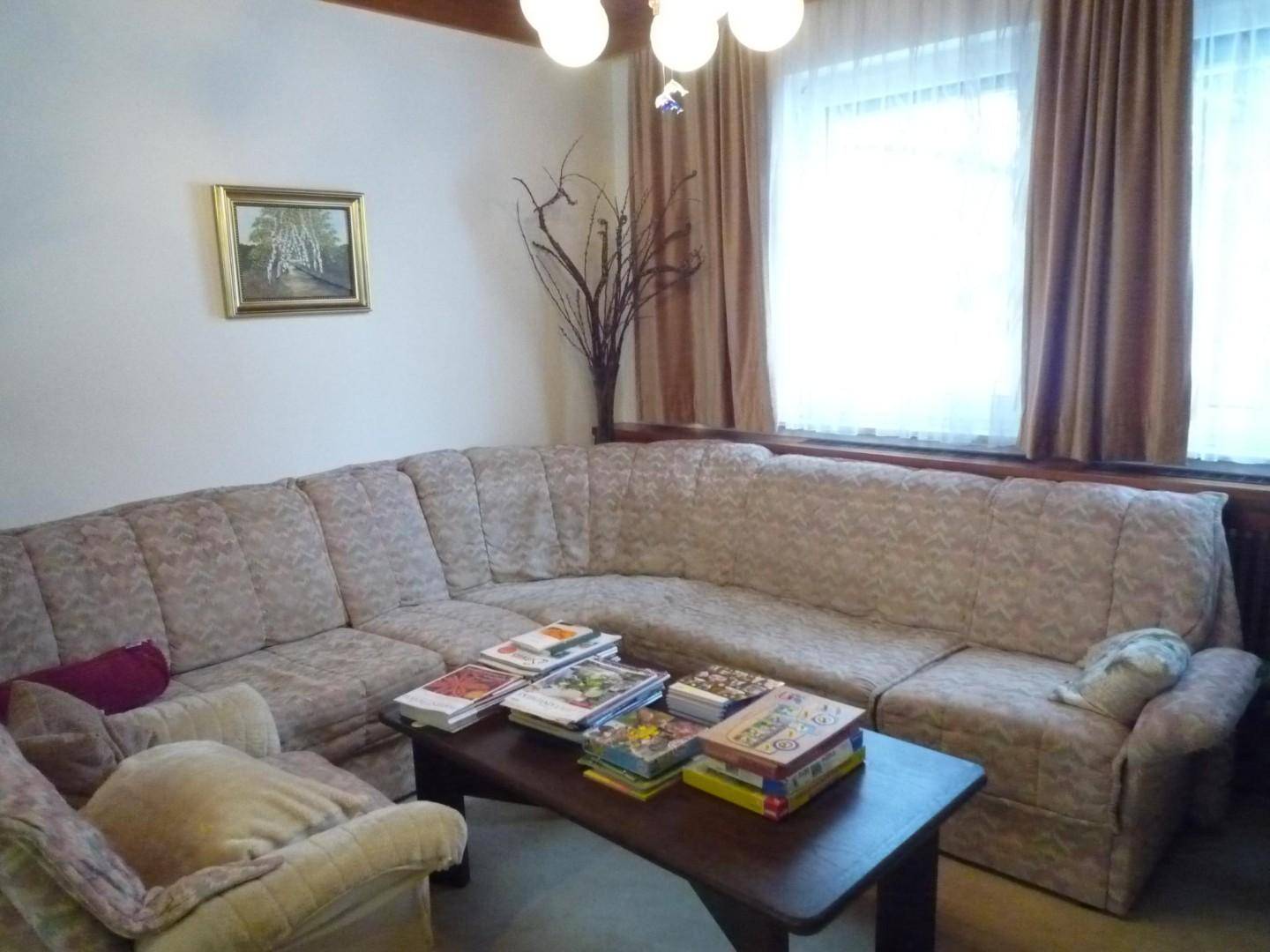 80 qm Familienwohnung mit 2 Schlafzimmern und Tiefgarage in Puchheim! - Mehr