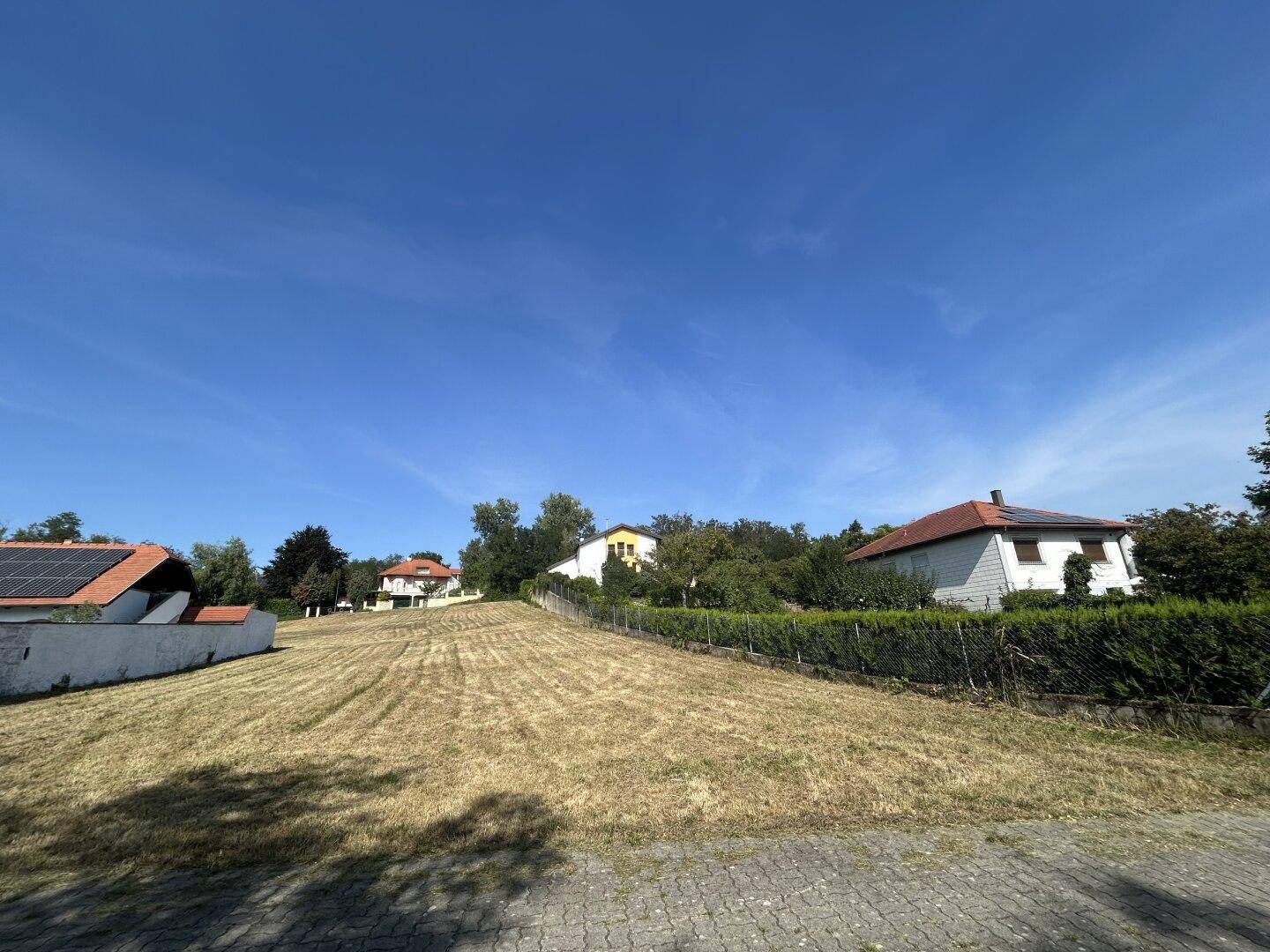 Sonniges Baugrundstück in begehrter Ruhelage – 738 m² Bauland in Neusiedl am See - Ansicht 6