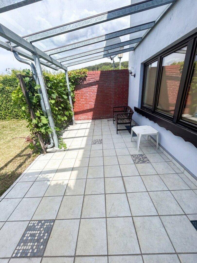 Charmantes Eckreihenhaus mit Fernblick ins Grüne, Garten, Garage und Stellplatz in Pottschach - Widok 6