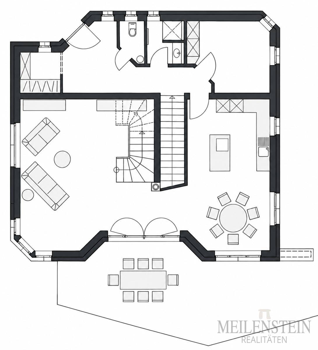 Grundriss des Erdgeschosses mit offenem Wohn-Essbereich, Küche und Terrasse.