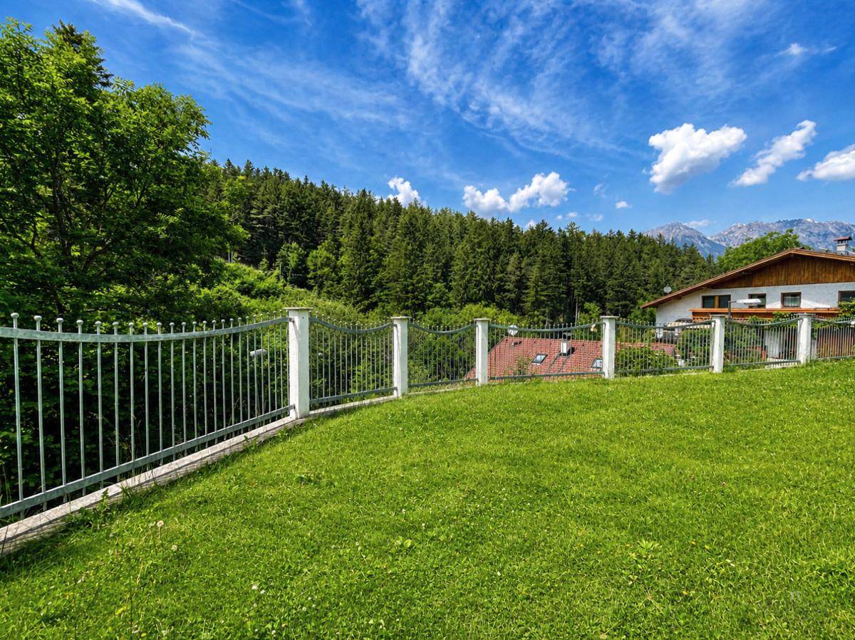 Baugrundstück in Aldrans bei Innsbruck – sonnige Waldrandlage mit ca. 546 m² - Ansicht 3