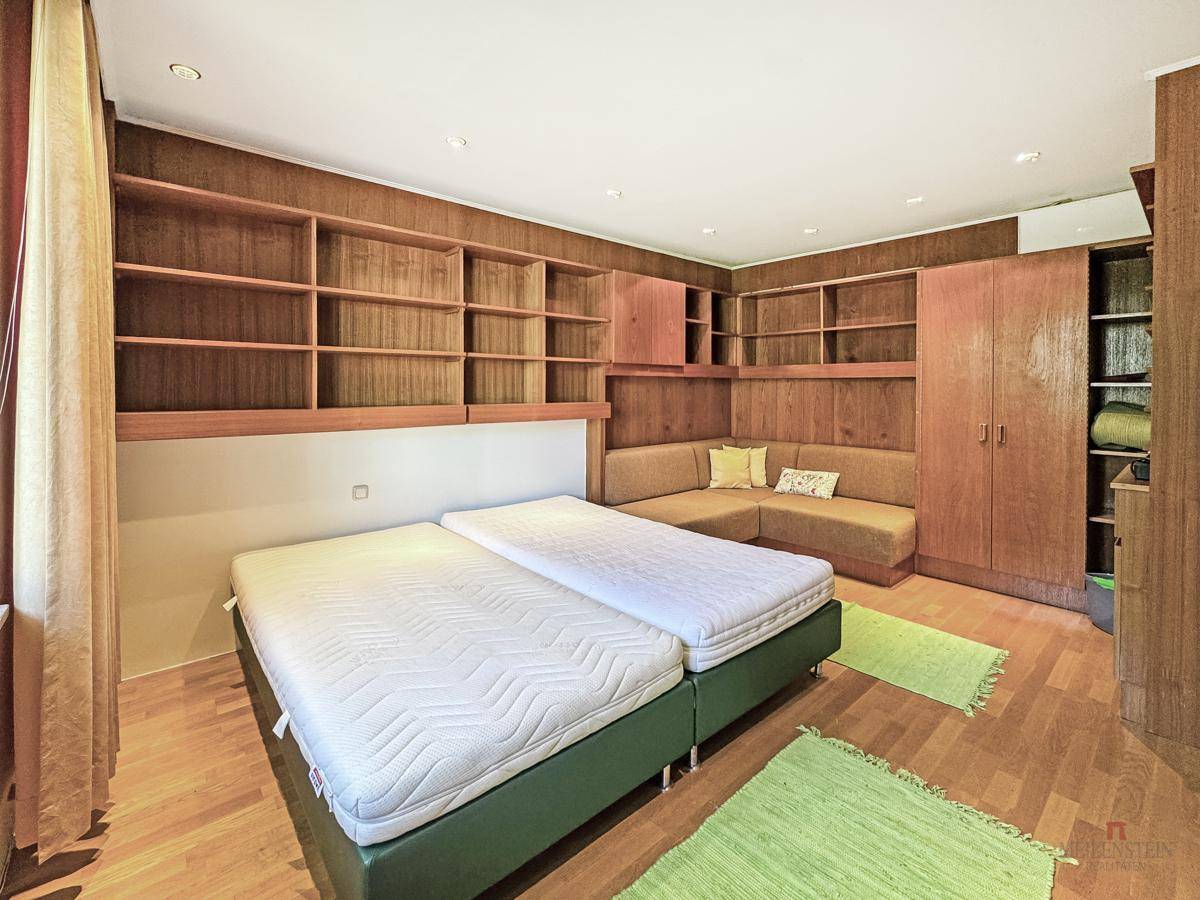 EG Schlafzimmer