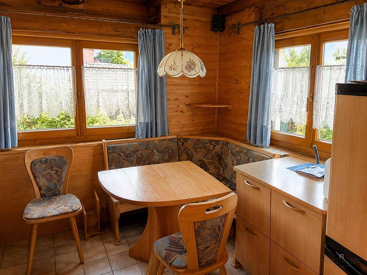 Sonniges Grundstück mit Altbestand - Touristische Widmung laut vorliegenden Angaben – další
